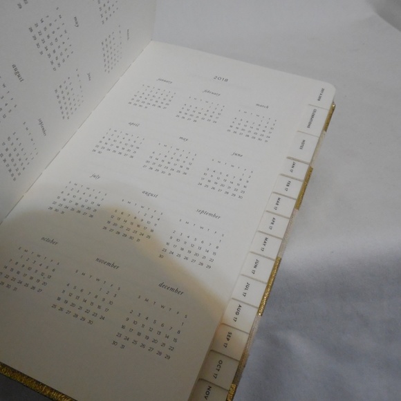 Gold and Beige Kate Spade Agenda - Picture 8 of 11
